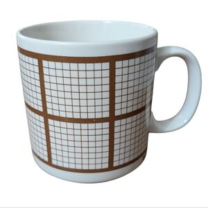 FREE! Grid Pattern White and Brown Mug